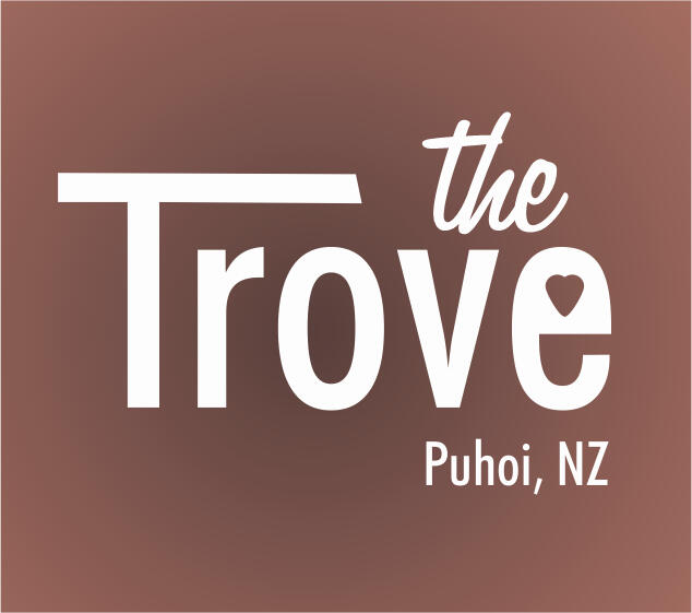Puhoi logo Design